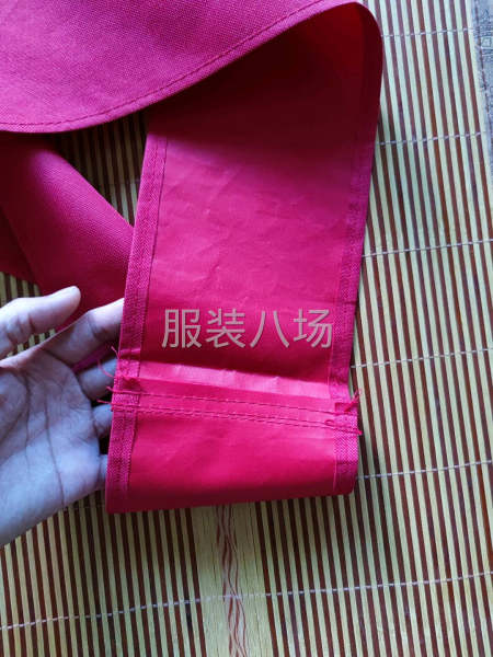 五人的小作坊，承接璜土以及周边的半成品加工，拷边，平车等-第1张图片