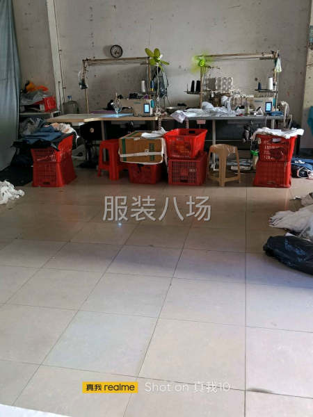 夫妻对在大仑接裁片做-第1张图片