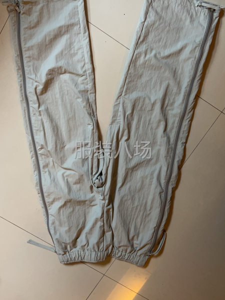 本公司工装裤为主，长年单，不断货，可以加工，经销，结帐快-第3张图片