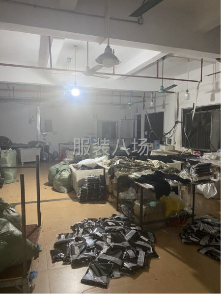 厂房转让。空调车间，有电梯。出行方便-第1张图片
