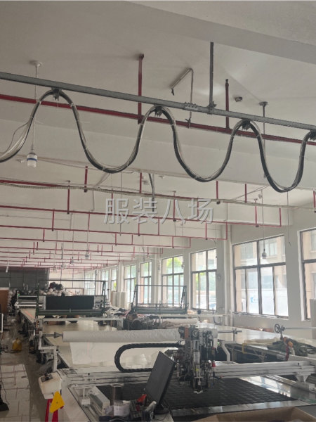 德国智能电脑裁剪高层裁剪，单层裁剪皮毛一体机器-第5张图片