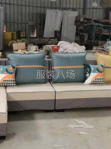 三台同步机，做沙发套-第1张图片