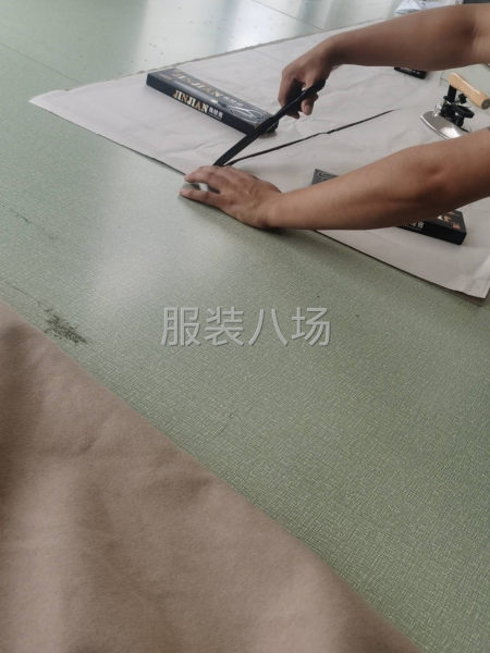 专业双面呢来料加工-第2张图片