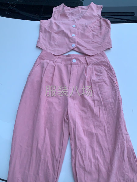 成件车工、静心工作的车工师傅-第2张图片