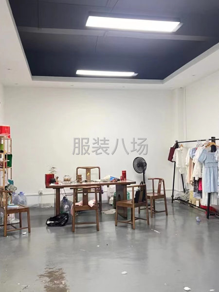 大石东联工业区860方服装厂房，带设备9.9成-第1张图片