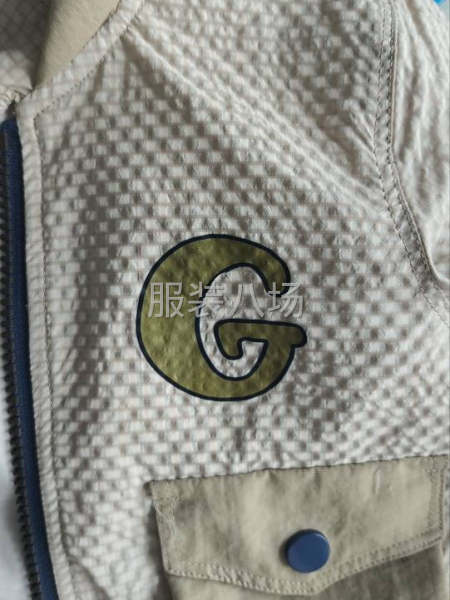 本厂有里布。羽绒服跑胆布类的外发-第1张图片