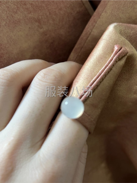 承接高档真丝面料旗袍小批量定制-第1张图片
