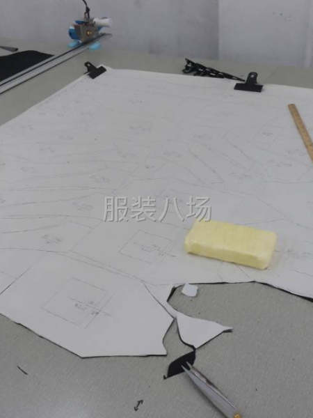 招熟练拉布分包工，半裁师傅，工资9500+-第2张图片