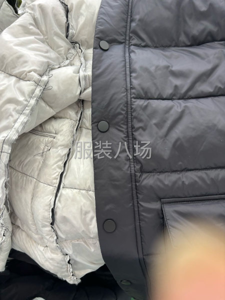 专业做羽绒服，长期工20名，保底300-第1张图片