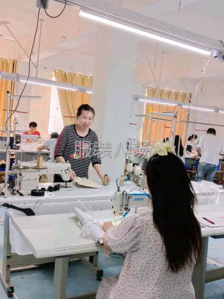 专业服装加工厂-第5张图片