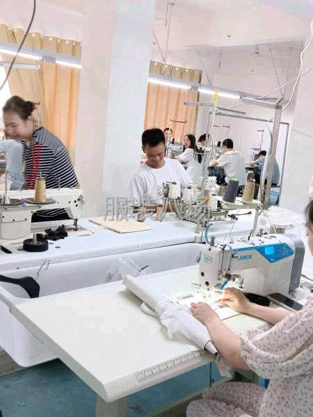 专业服装加工厂-第2张图片