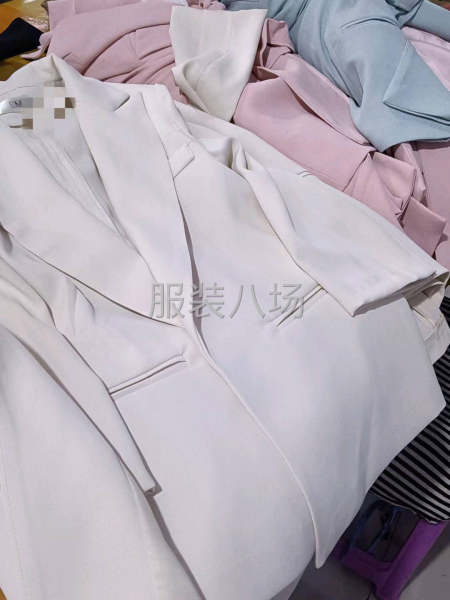 承接外贸西服，毛呢风衣订单-第2张图片