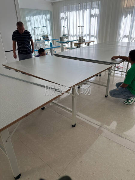 工作干净，高端定制服装-第1张图片