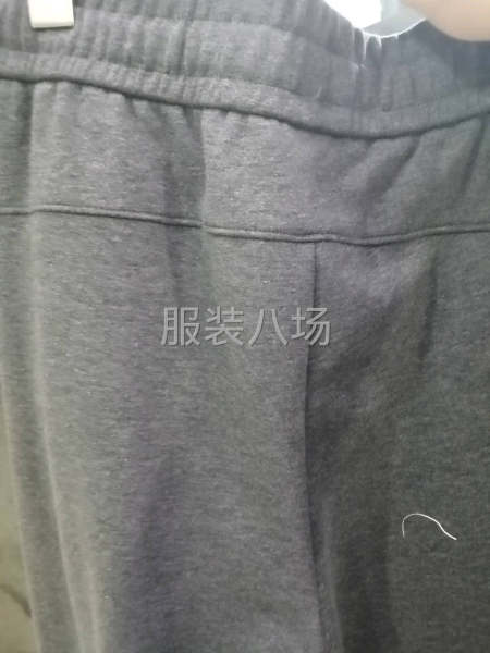 常年大量收购服装厂样衣，库存四季服装，商超下架服尾货服装，价-第1张图片