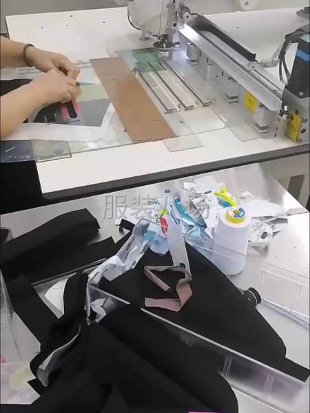 模版操作员-第1张图片