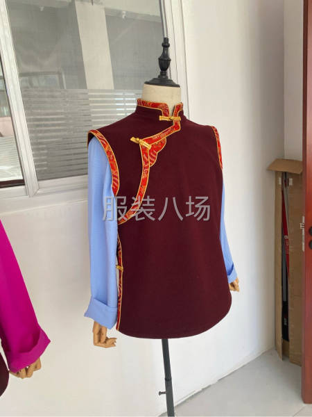 承接民族服饰及网店单子，民族服饰主要以藏族服饰为主-第1张图片