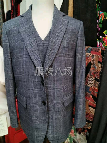 常年定制，男女职业装，休闲卫衣套装，批发男女休闲运动裤-第1张图片