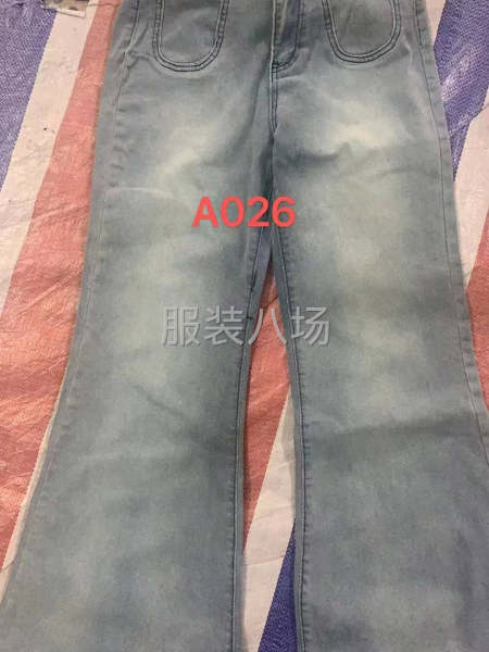 專業做牛仔褲，書包袋，五代款，雜款型牛仔褲-第4張圖片