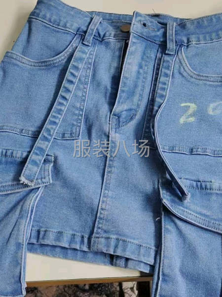 專業做牛仔褲，書包袋，五代款，雜款型牛仔褲-第2張圖片