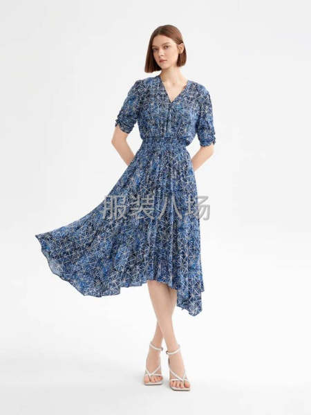 一线精品女装小单加工-第1张图片