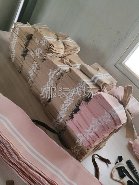 订做各种夹克，棒球服，校服，罗纹（围子）-第5张图片