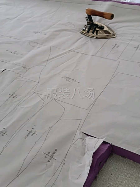 誠招車工數(shù)名，長年梭織童裝為主，款式簡單易操作！-第2張圖片