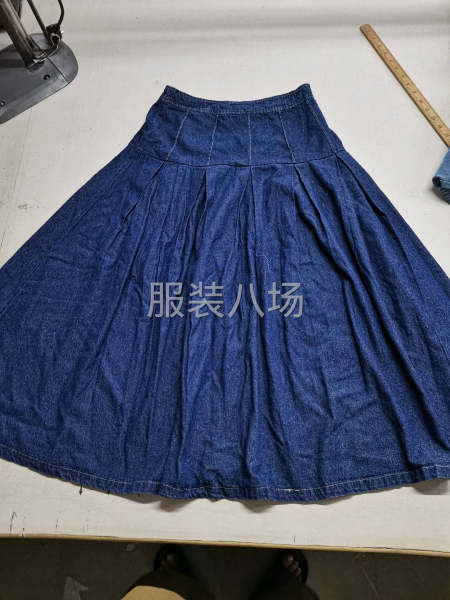 这两个款是牛仔-第2张图片