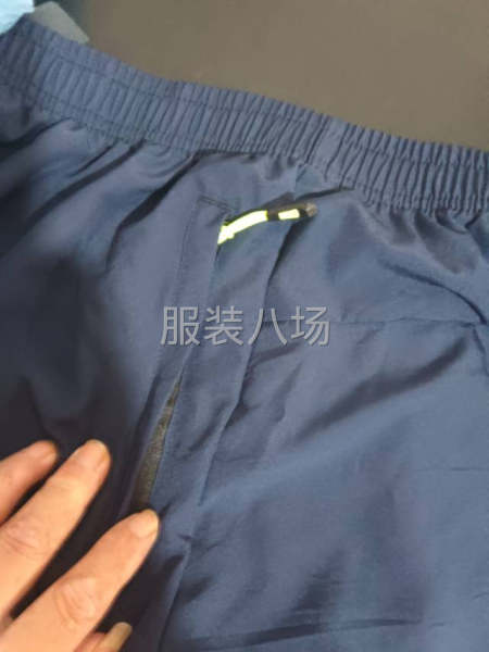 承接单衣。茄克棒球服和锁边裤子！-第1张图片