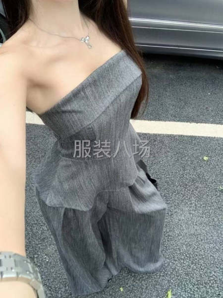 主要做女装连衣裙，裤子-第1张图片