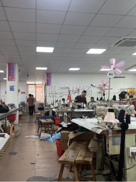 承接男女装加工，有平车5人-第1张图片