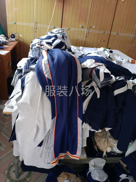 玩偶衣服，和校服，工作服-第1张图片