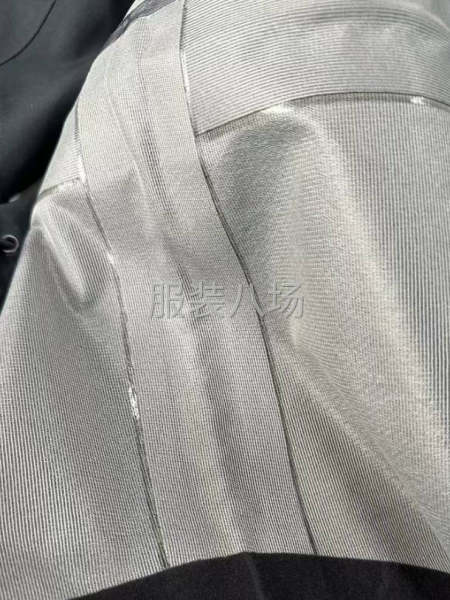 承接冲锋衣，滑雪服，热风胶加工-第1张图片