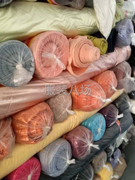 大量收購庫存服裝，面料，輔料，誠信經(jīng)營-第4張圖片