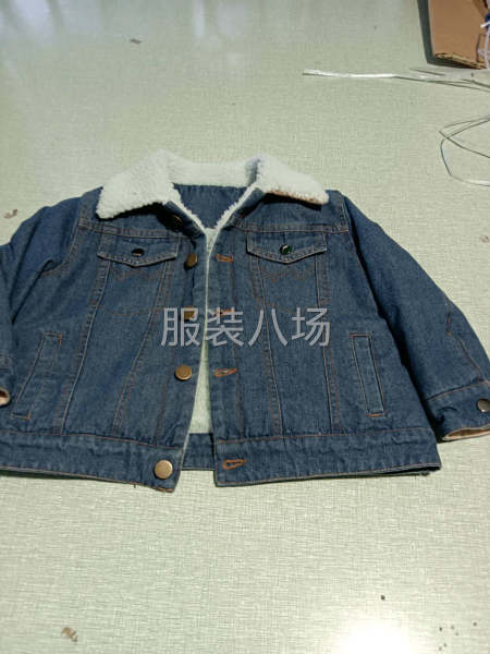 本厂包裁包做，从裁剪到成品，，诚寻长期合作档口，目前生产的衣-第7张图片