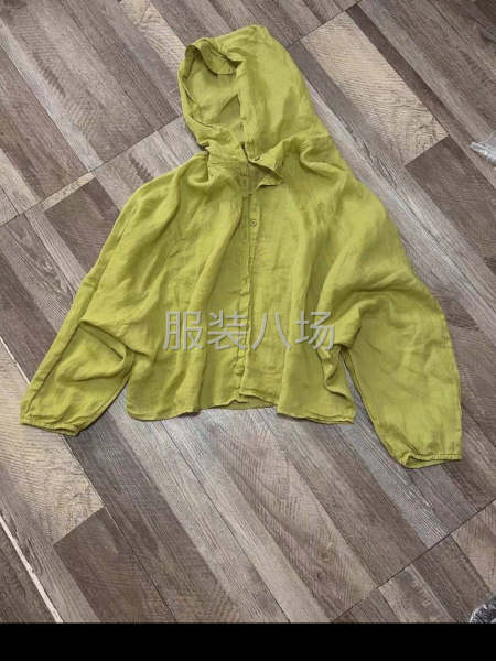 承接服装订单，配合度高出货快，专业生产四号桥女装-第2张图片