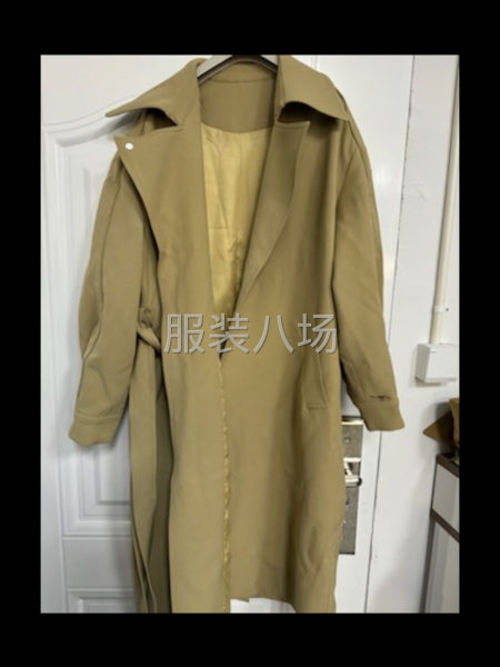 女士风衣外发加工-第1张图片