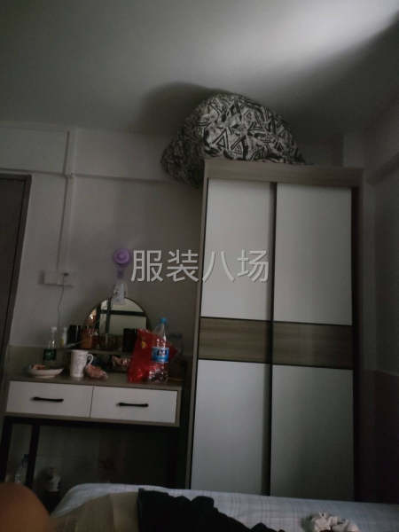 单间公寓式住房-第1张图片