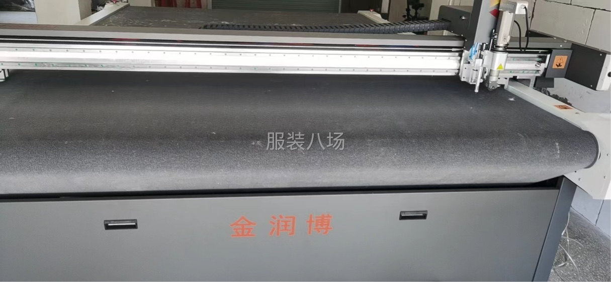 皮毛一体切割裁片精准省面料价格实惠欢迎各位老板合作-第2张图片