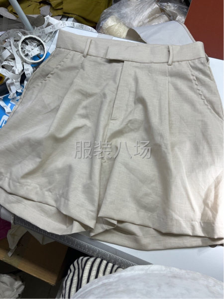 擅长女装衬衫，连衣裙，卫衣-第1张图片