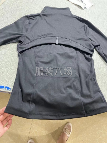 主打做四針六線，瑜伽褲，保暖套裝 無縫褲子，主要希望錢好拿-第5張圖片