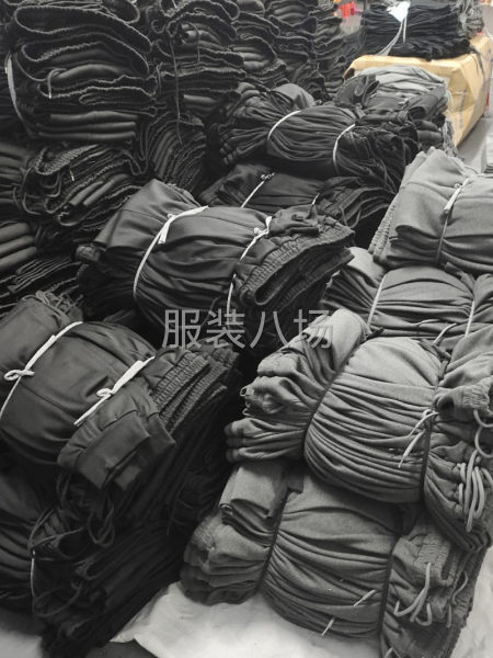 服装源头工厂直批-第8张图片
