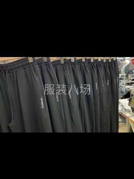 服装源头工厂直批-第7张图片