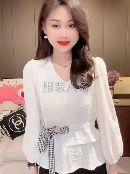 大量女士上衣裁片外发，货多量大，寻夫妻档加工班子，长期有事做-第1张图片