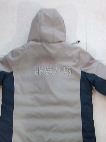 外发羽绒服-第1张图片