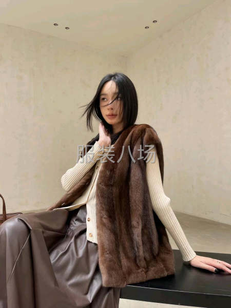 承接皮衣皮草外套加工（擅长高仿）-第3张图片
