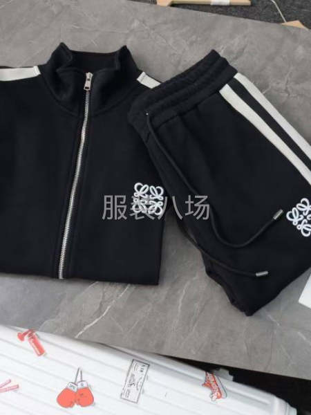 392新款卫衣新款出炉-第8张图片