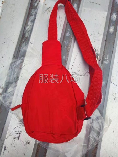 卡通胸包图案多多-第7张图片