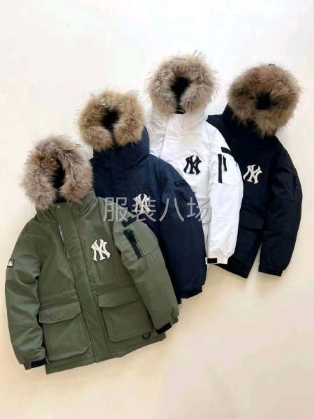 潮牌批发，大量款式-第1张图片