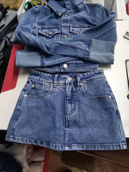 服装路上坎坷人生20年，今年大环境不好生意难做，合作创新未来-第5张图片