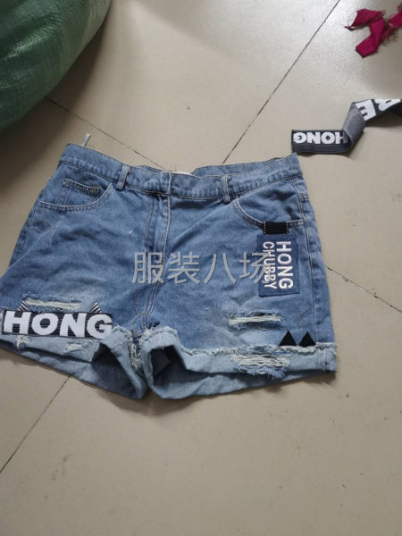 服装路上坎坷人生20年，今年大环境不好生意难做，合作创新未来-第6张图片